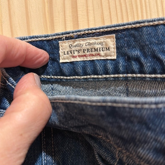 Levi’s Wedgie Straight Jeans - Picture 5 of 13